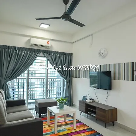 Bandar Saujana Putra Bsp 21 Azfa Suite Free Wifi Jenjarum Luaran gambar